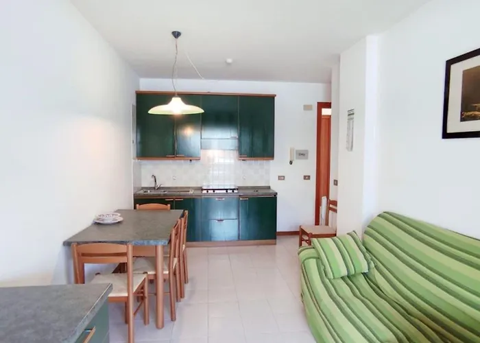 Apartment Bright Flat With Terrace